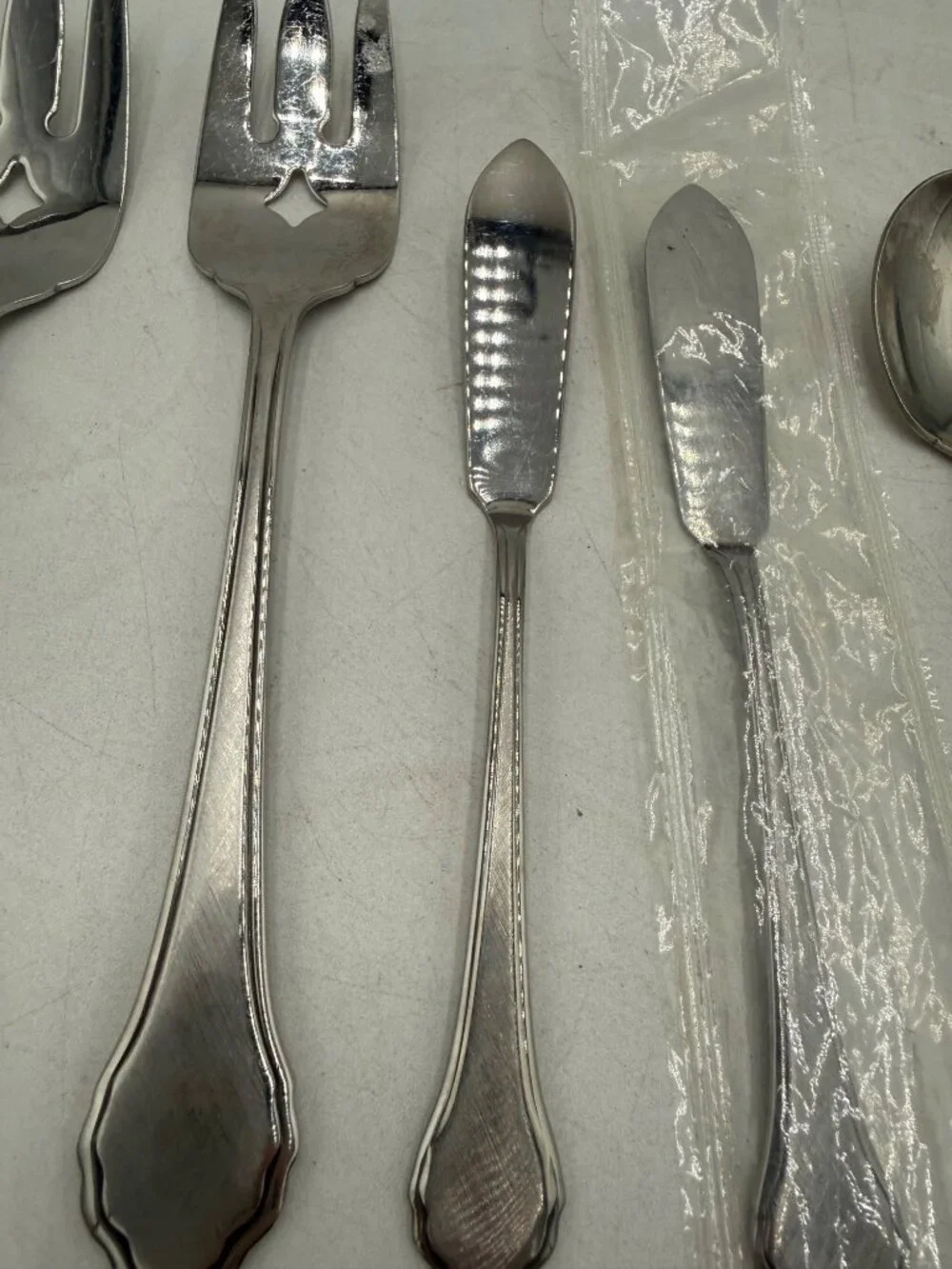 Oneide Summer Mist Autumn Glow Deluxe Stainless Flatware Set 6 Forks Spoons Spre